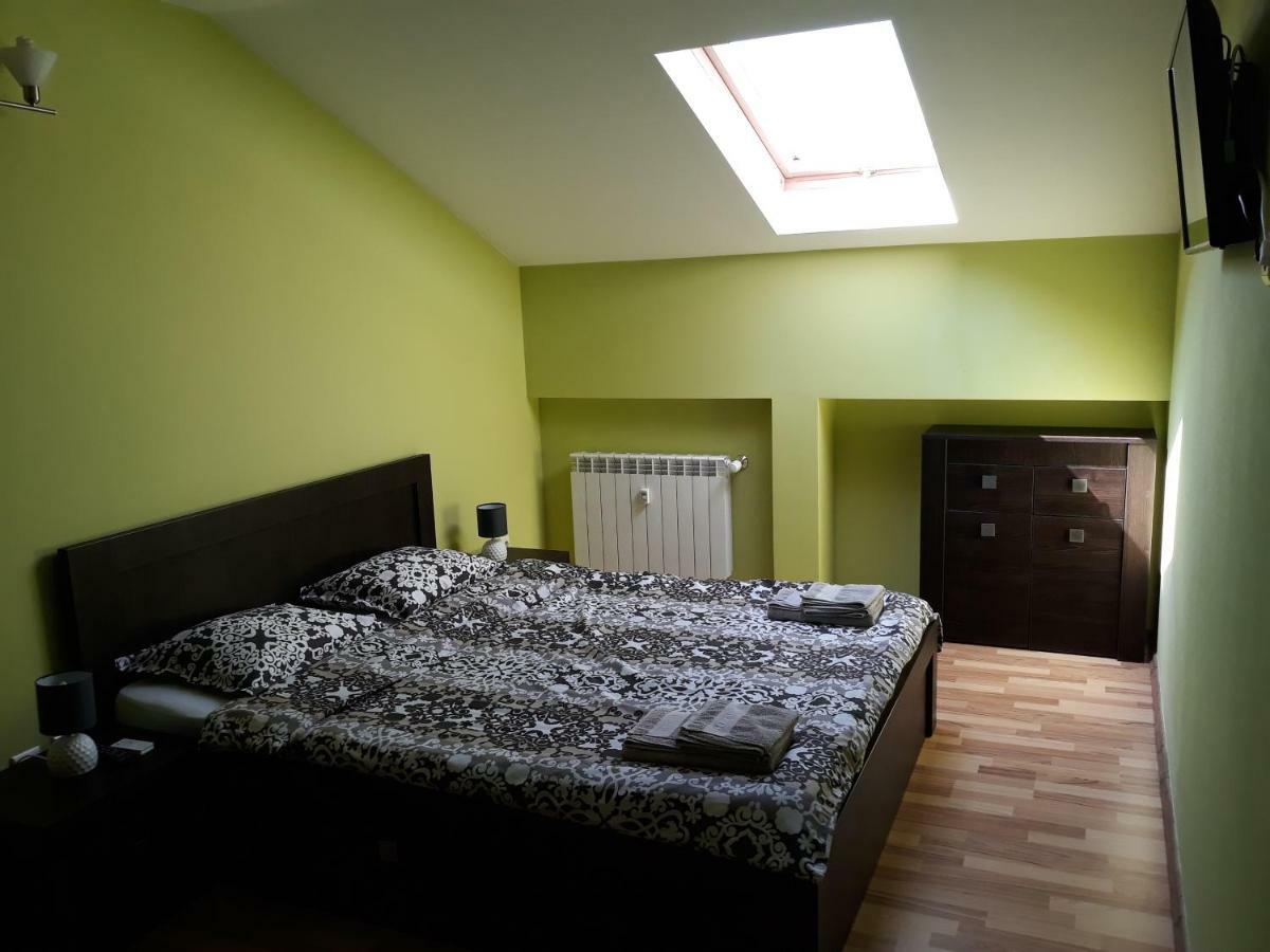 Penthouse Apartament Nufarul Oradea Zewnętrze zdjęcie