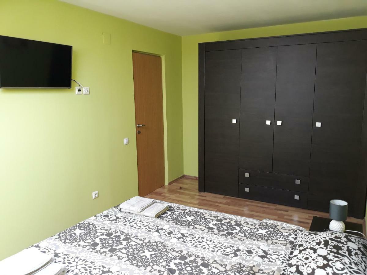 Penthouse Apartament Nufarul Oradea Zewnętrze zdjęcie