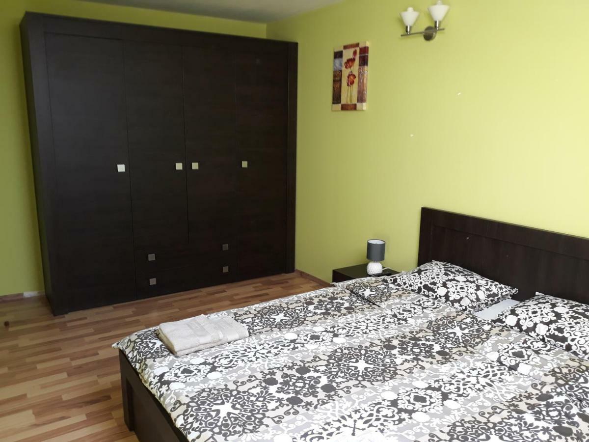 Penthouse Apartament Nufarul Oradea Zewnętrze zdjęcie