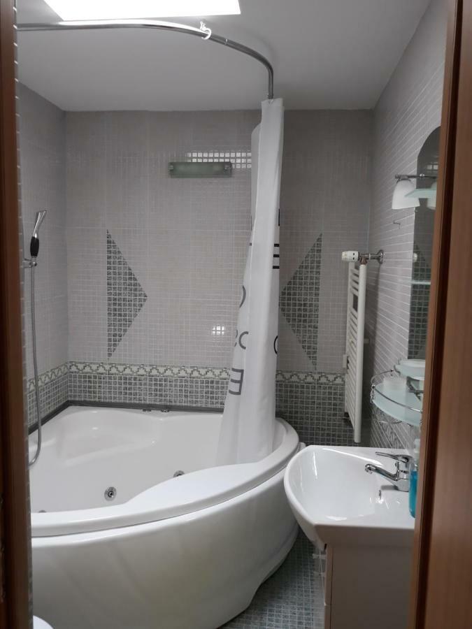 Penthouse Apartament Nufarul Oradea Zewnętrze zdjęcie